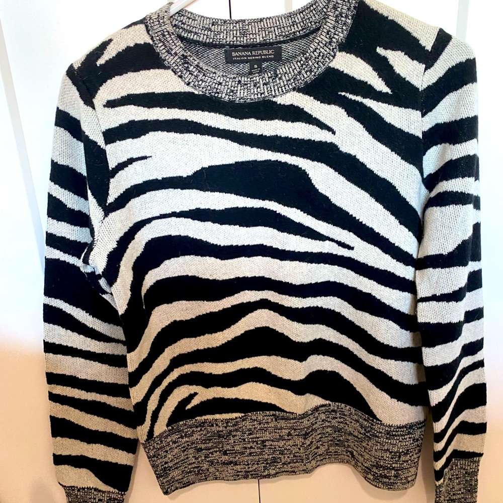 Banana Republic Sweater